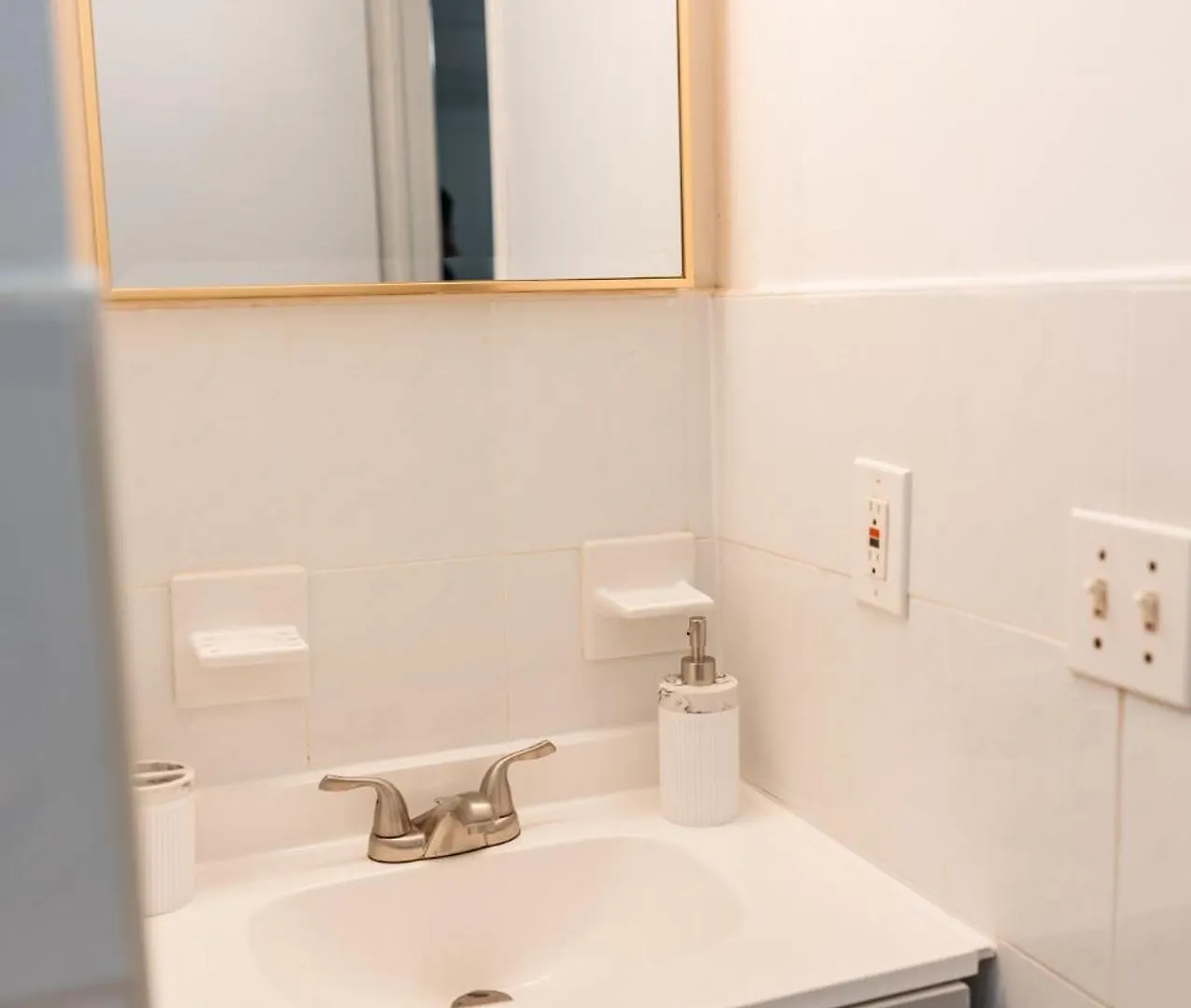 Holiday home Ultimate Urban Retreat Sleeps 25 Villa Bayonne
